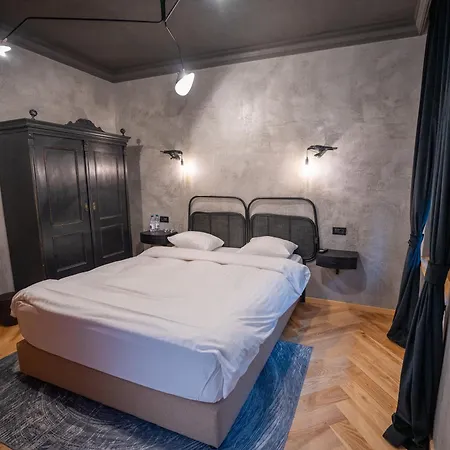 Barrique Chambers-3